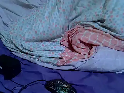 Snapshot of Just_Karu chatting on September 2025 12:47:01 AM Just Karu online show from September 2025 12:47:01 AM