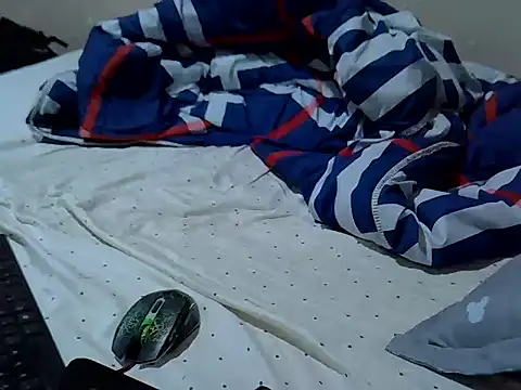 Snapshot of Just_Karu chatting on November 2025 11:35:01 PM Just Karu online show from November 2025 11:35:01 PM