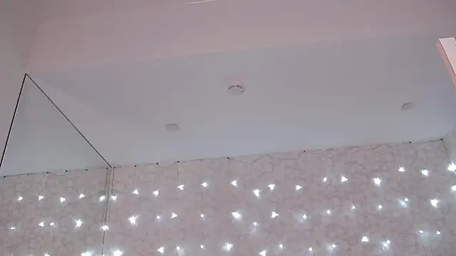 Evapeach  online show from January 2025 10:17:02 PM