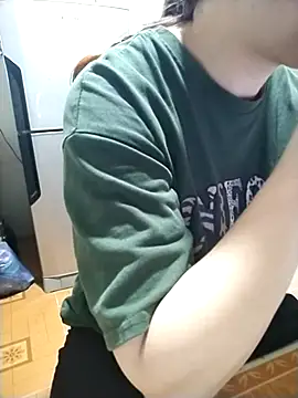 Snapshot of JasminePham chatting on October 2025 12:36:01 AM JasminePham online show from October 2025 12:36:01 AM