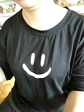 Snapshot of JasminePham chatting on November 2025 12:54:01 AM JasminePham online show from November 2025 12:54:01 AM