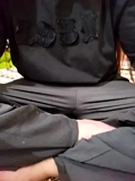 Snapshot of JasminePham chatting on November 2025 07:45:02 PM JasminePham online show from November 2025 07:45:02 PM