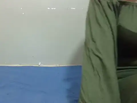 Snapshot of sweet-mella chatting on February 2025 07:04:02 AM sweet-mella online show from February 2025 07:04:02 AM