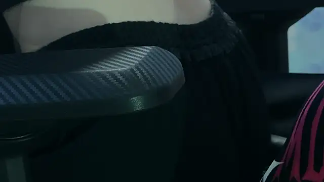 Snapshot of KiraLiLime chatting on March 2025 12:03:01 PM KiraLiLime online show from March 2025 12:03:01 PM