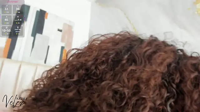 nataly velez online show from November 2025 06:45:01 PM