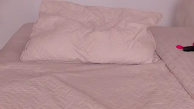 BridgetRodriguez online show from January 2025 05:11:01 PM