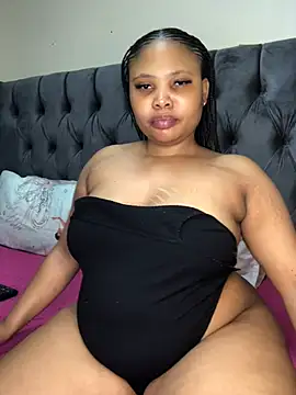 Anaelle24 online show from May 2026 04:08:02 AM