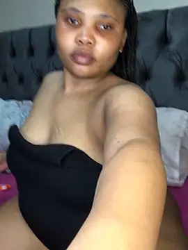 Anaelle24 online show from May 2026 12:57:01 PM