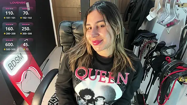 Snapshot of violet_bdsmx chatting on September 2025 02:43:01 PM violet bdsmx online show from September 2025 02:43:01 PM