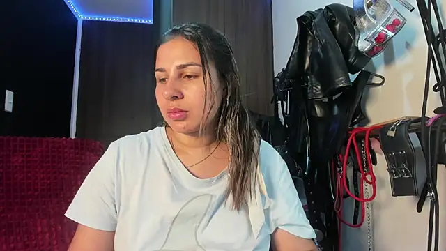 Snapshot of violet_bdsmx chatting on November 2025 01:50:02 AM violet bdsmx online show from November 2025 01:50:02 AM