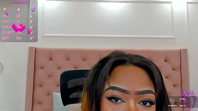 mia schwarz online show from September 2025 04:29:02 PM