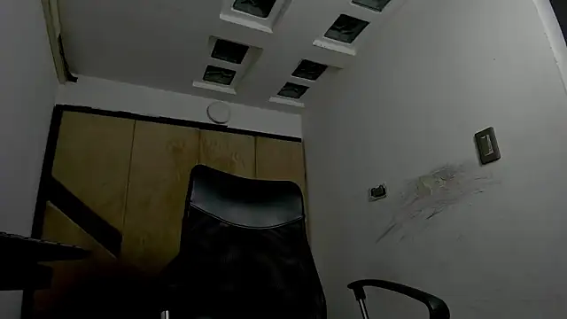 Snapshot of danielclarton1 chatting on October 2025 11:06:02 PM danielclarton1 online show from October 2025 11:06:02 PM