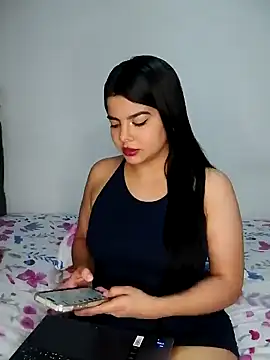 Snapshot of LalitaQueen chatting on January 2025 03:02:01 AM LalitaQueen online show from January 2025 03:02:01 AM