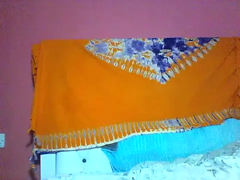 Snapshot of Sweet-piie chatting on October 2025 06:50:01 PM Sweet-piie online show from October 2025 06:50:01 PM