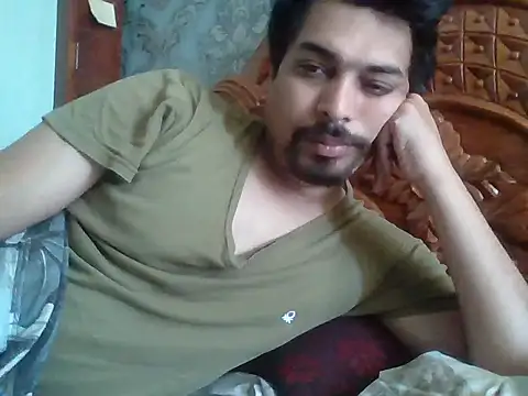 Snapshot of Rabbitmale3 chatting on May 2026 03:23:01 AM Rabbitmale3 online show from May 2026 03:23:01 AM