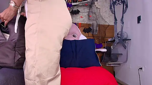 aisha sh online show from October 2025 11:57:02 AM