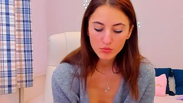 Snapshot of AniaGray chatting on January 2025 10:06:02 AM AniaGray online show from January 2025 10:06:02 AM