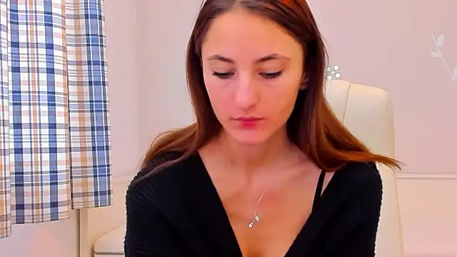 Snapshot of AniaGray chatting on January 2025 09:46:01 AM AniaGray online show from January 2025 09:46:01 AM