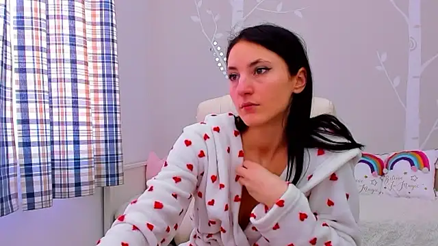 Snapshot of AniaGray chatting on February 2025 12:48:01 PM AniaGray online show from February 2025 12:48:01 PM