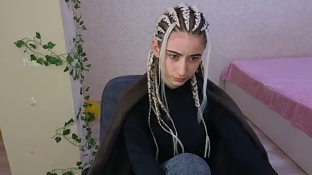 LittleFreya9 online show from February 2025 09:49:02 PM