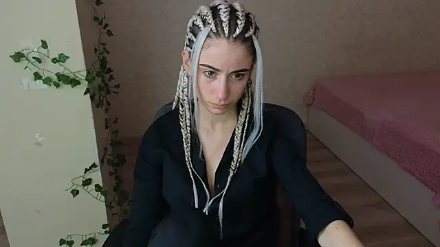 LittleFreya9 online show from February 2025 04:14:02 PM