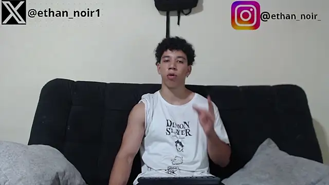 Snapshot of ethan_noir chatting on March 2025 08:22:01 PM ethan noir online show from March 2025 08:22:01 PM
