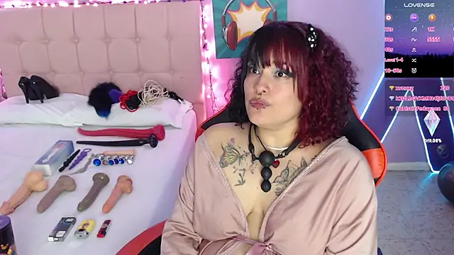 Snapshot of Ruby_Skywalker_ chatting on December 2024 06:25:02 AM Ruby Skywalker online show from December 2024 06:25:02 AM