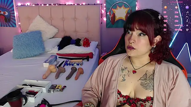 Snapshot of Ruby_Skywalker_ chatting on December 2024 11:51:02 PM Ruby Skywalker online show from December 2024 11:51:02 PM