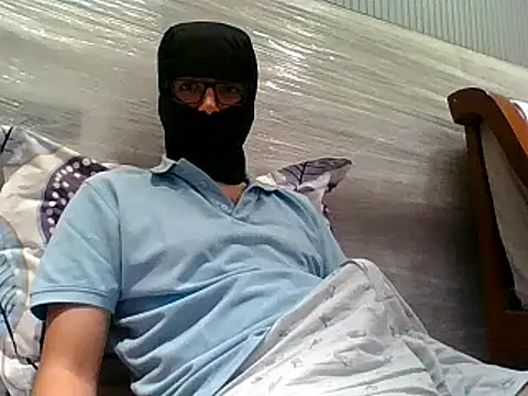 DelhiDick69 online show from June 2026 05:48:01 PM