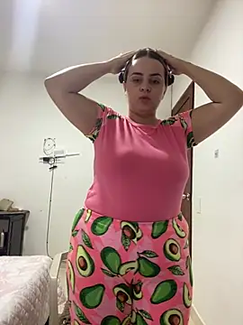 Im Amelia online show from April 2026 12:57:01 AM