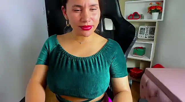 Snapshot of Saylor_Lee22 chatting on December 2024 03:15:02 AM Saylor Lee22 online show from December 2024 03:15:02 AM