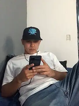 Slow Kmazutra online show from February 2025 08:47:01 PM