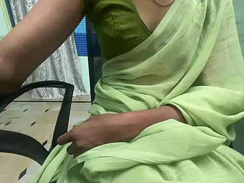 Honeyberose online show from February 2025 06:32:01 AM