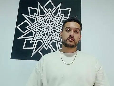 Snapshot of _CHRIS-DENNIS_ chatting on April 2026 01:56:01 AM CHRIS-DENNIS online show from April 2026 01:56:01 AM