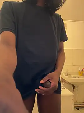 Snapshot of Oorgazmic chatting on February 2025 06:44:02 PM Oorgazmic online show from February 2025 06:44:02 PM