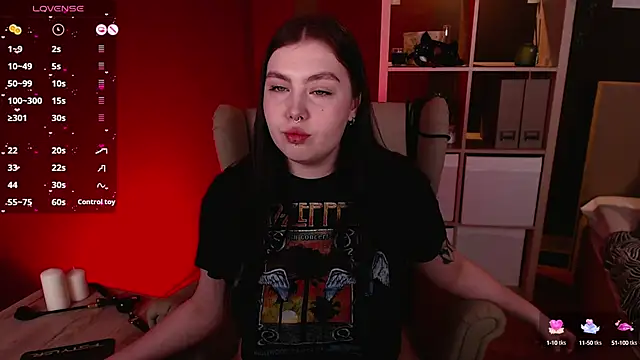 Snapshot of Arizonaa_Muse chatting on March 2025 12:26:02 AM Arizonaa Muse online show from March 2025 12:26:02 AM