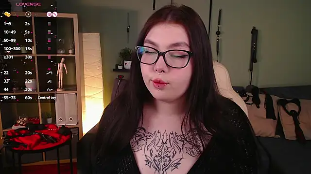 Snapshot of Arizonaa_Muse chatting on March 2025 12:31:02 AM Arizonaa Muse online show from March 2025 12:31:02 AM