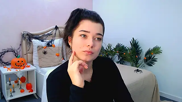 Snapshot of _Sun_Shy_ chatting on November 2025 08:44:01 PM Sun Shy online show from November 2025 08:44:01 PM