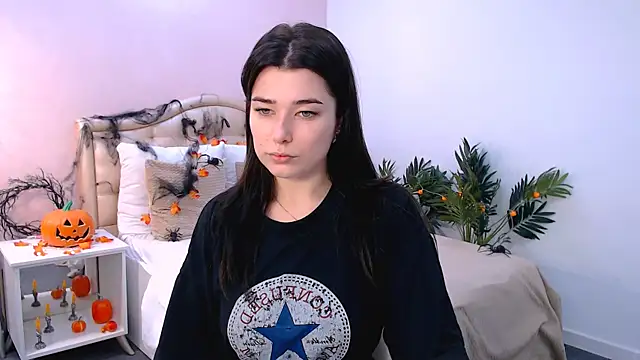 Snapshot of _Sun_Shy_ chatting on November 2025 01:21:02 PM Sun Shy online show from November 2025 01:21:02 PM