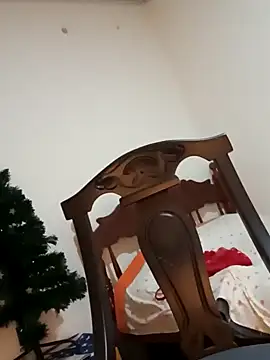 Lanna hott  online show from December 2024 04:49:02 PM