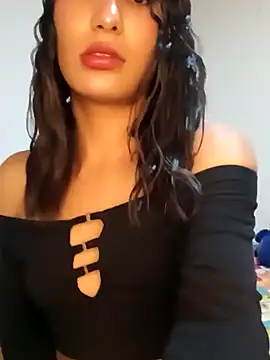 Lanna hott  online show from January 2025 06:23:01 PM