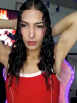 Lanna hott  online show from October 2025 07:20:01 PM