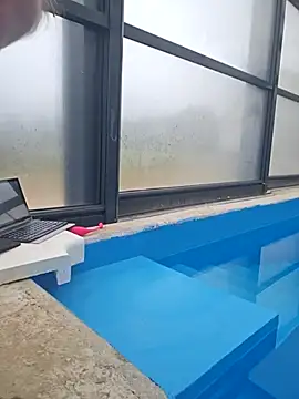 Snapshot of Supertitten95DD chatting on October 2025 08:23:01 AM Supertitten95DD online show from October 2025 08:23:01 AM