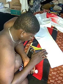 Snapshot of bad-boy-2002 chatting on February 2025 12:20:01 PM bad-boy-2002 online show from February 2025 12:20:01 PM