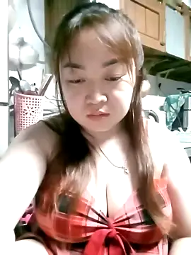VyOanh2K online show from February 2025 01:30:01 PM