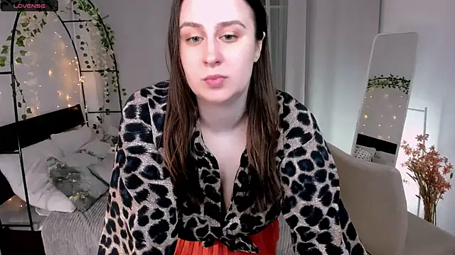 Lattea online show from May 2026 05:43:01 PM