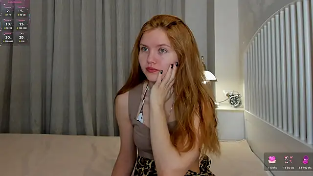 Snapshot of Eva__Lewis chatting on February 2026 02:52:02 AM Eva Lewis online show from February 2026 02:52:02 AM