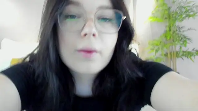 Snapshot of DeniseReese chatting on July 2026 02:59:01 AM DeniseReese online show from July 2026 02:59:01 AM
