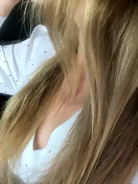 GraceTorrez online show from September 2025 05:36:01 PM