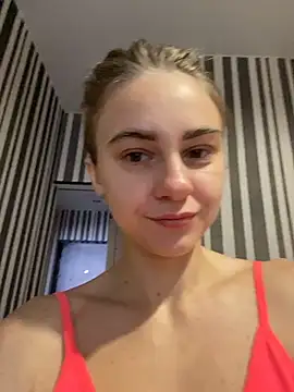 GraceTorrez online show from October 2025 11:10:02 AM